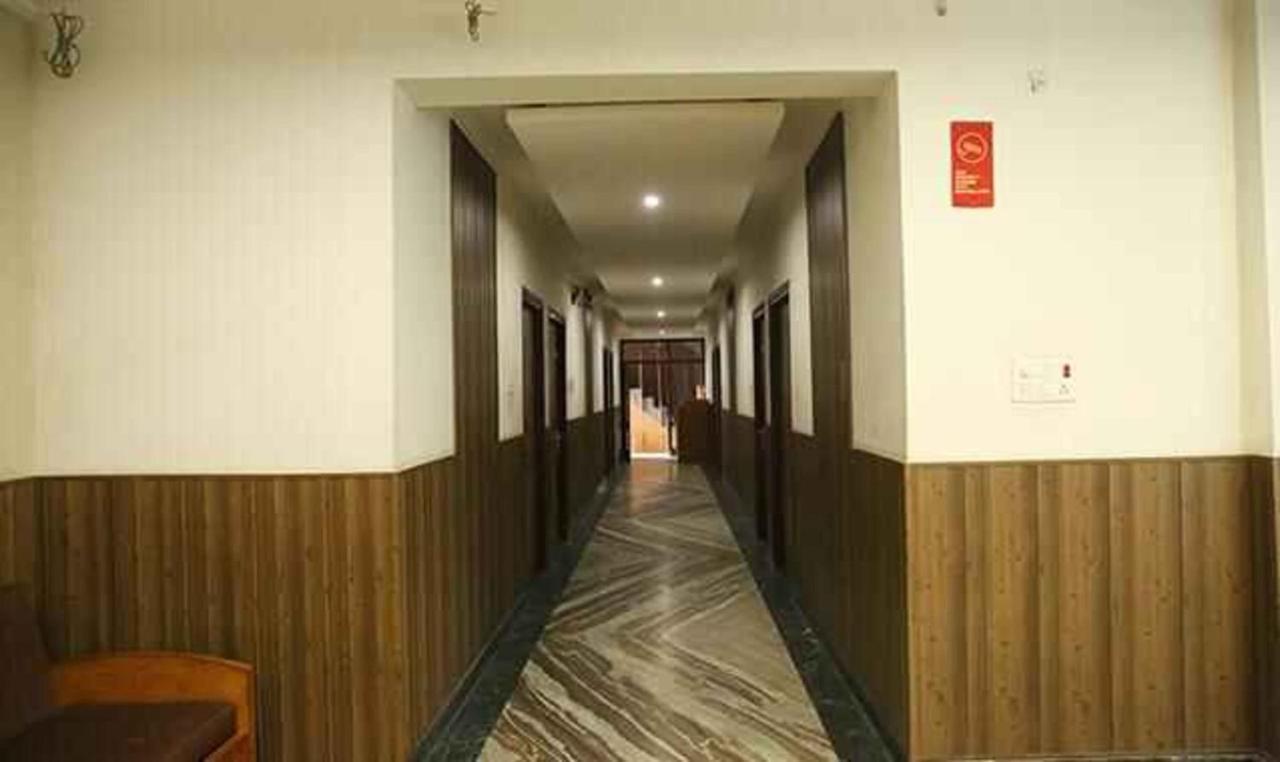 Fabhotel Corbett Inn Rudrapur Exterior foto
